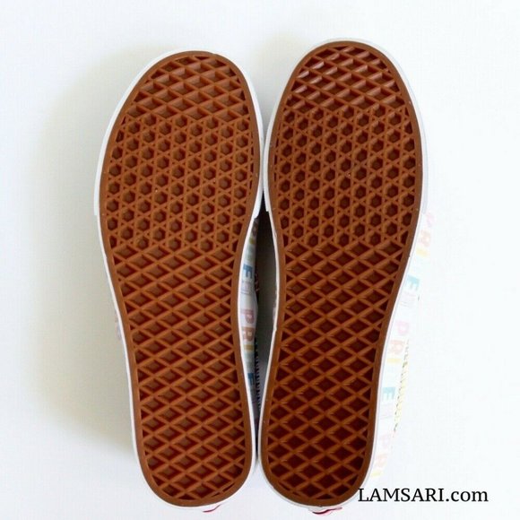 Vans Classic Slip-On Rainbow Pride Canvas Shoes Size Men 10 - Picture 4 of 5